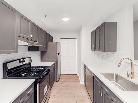 2nd image of 100 Avalon Haven Dr #4133