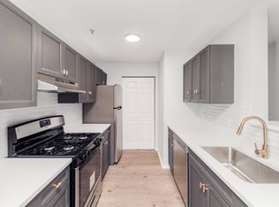 100 Avalon Haven Dr #4433584, North Haven, CT 06473