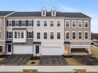 135 Affinity Dr, Harmony, PA 16037