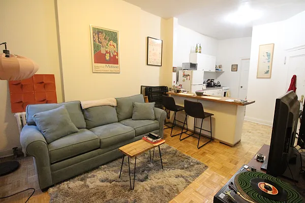 Rented by Luxor Homes & Investment Realty | media 20