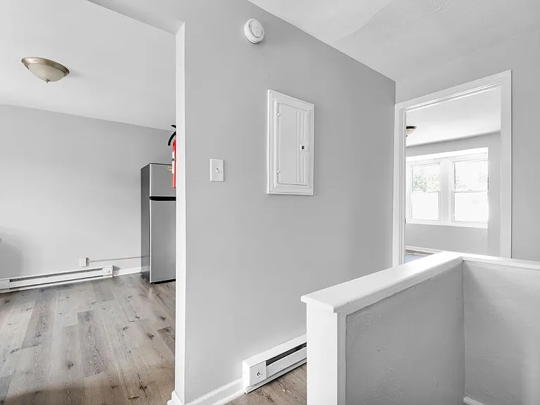 830 Chestnut St — Photo 10