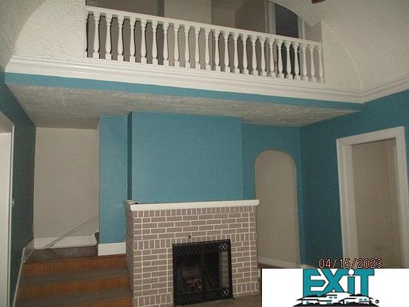 4th image of 1805 N Linden Ave