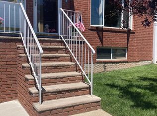 9 Knesel St #A, Staten Island, NY 10309