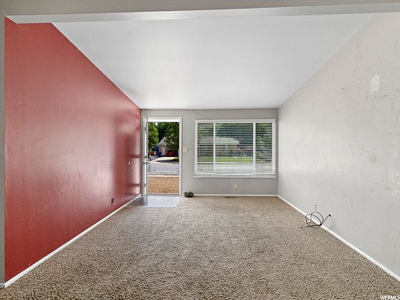 5th image of 1008 Willow St