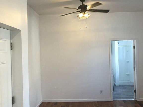 5th image of 8526 Main St