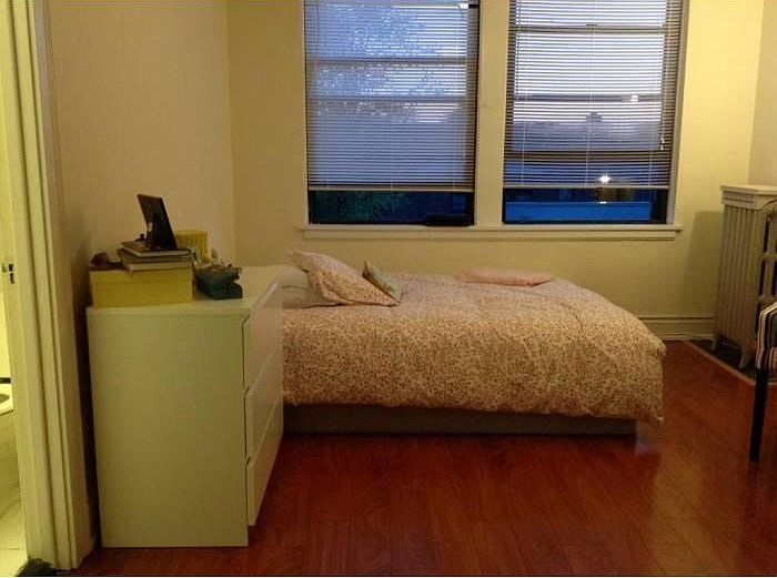 1st image of 525 W Arlington Pl #3