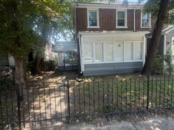 1214 N Octagon Rd, Camden, NJ 08104