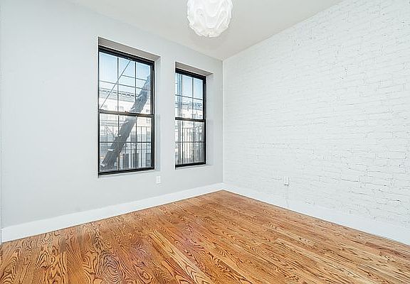 5th image of 104 Rogers Ave APT 2B