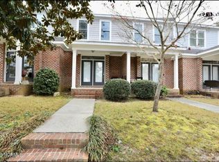 250 E Delaware Ave, Southern Pines, NC 28387