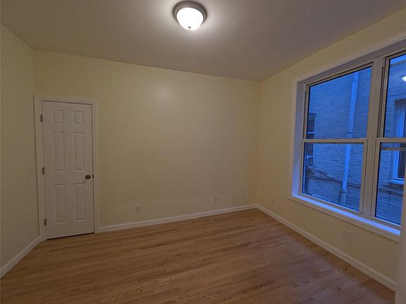 4th image of 732 Revere Ave APT 1
