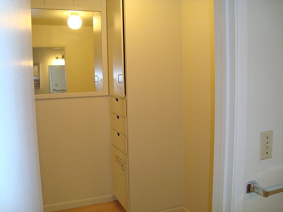 5th image of 1515 Sunnyvale Ave APT D
