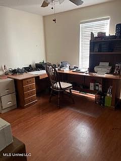 3rd image of 7460 Hunters Forest Dr