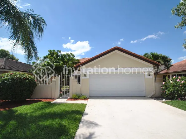 12231 Dartmoor Dr, Wellington, FL 33414