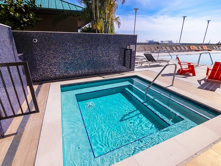 Jacuzzi