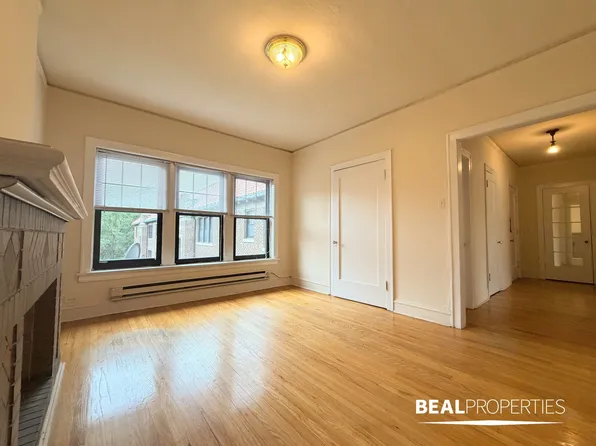 1317.5 Oak Ave #F3, Evanston, IL 60202