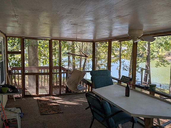 4th image of 275 Kingfisher Dr