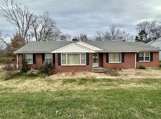 925 W Albert Gallatin Ave, Gallatin, TN 37066