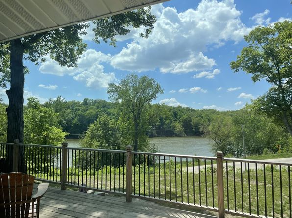 489 Cedar River Rd