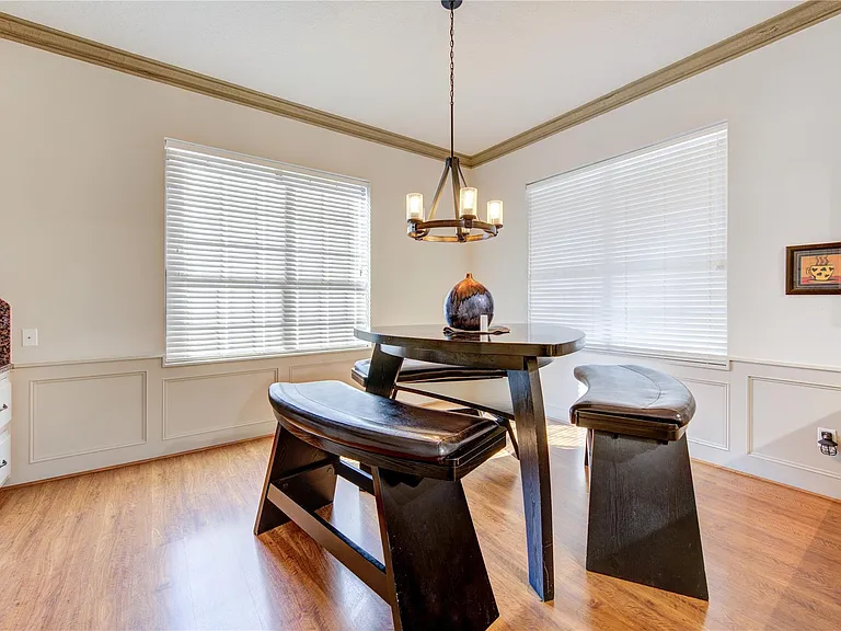 2510 Potomac Dr #5 — Photo 11