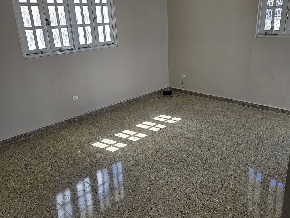 2nd image of 1153 Calle Luis Cordova Chirino