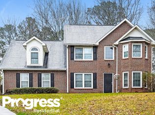 1376 Shelly Ct, Hampton, GA 30228