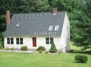 1532 Country Club Rd, Middletown, CT 06457