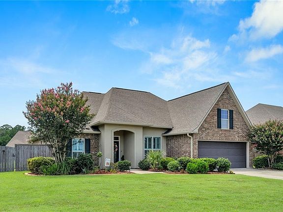 2nd image of 28445 Loiret Ct