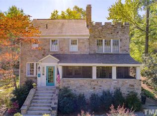 2514 Kenmore Dr, Raleigh, NC 27608