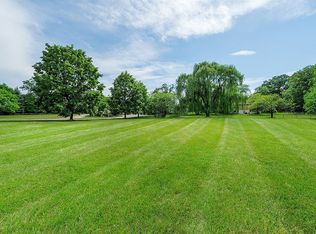 1S760 Shaffner Rd, Wheaton, IL 60189