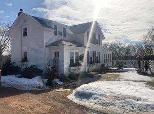 15190 Riverview Rd, Eden Prairie, MN 55347