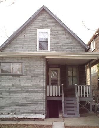 2nd image of 2511 S 60th Ct