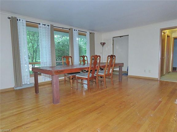 5th image of 523 Murray Hill Dr