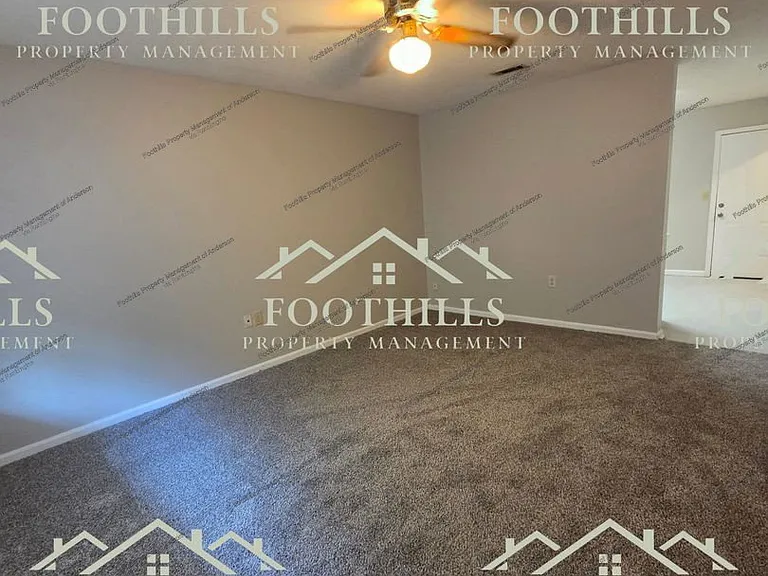 119 Woodland Dr #C — Photo 3