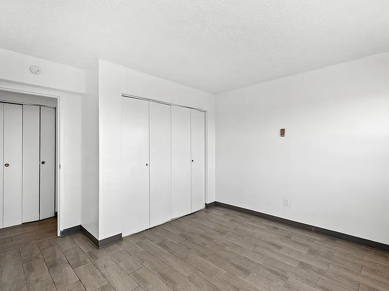Penn Towers Apartments — Photo 14