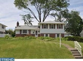 717 Parker Ln, Springfield, PA 19064