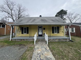 117 Railroad Ave, Oxford, NC 27565