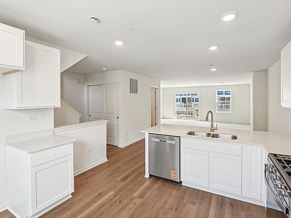 7th image of this home