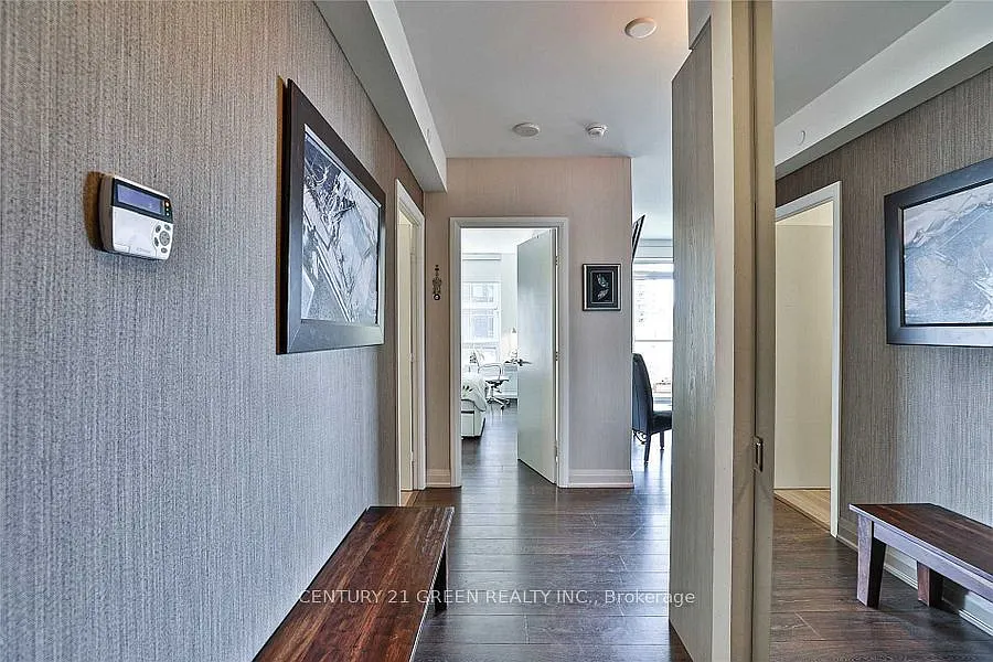 2 bed, $1,600 — Photo 3