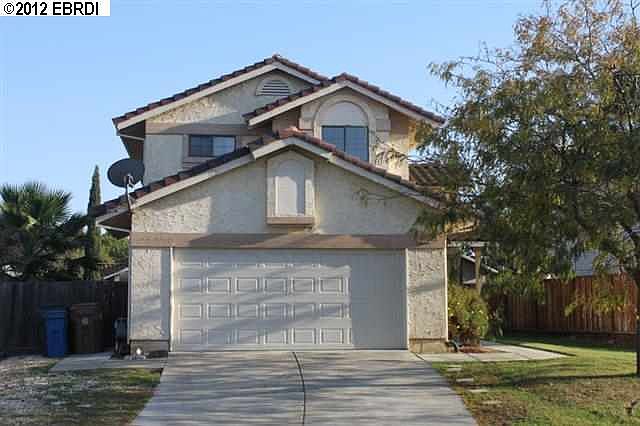 1st image of 2724 Almondridge Dr