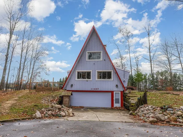 11457 Geddes Rd, Freeland, MI 48623