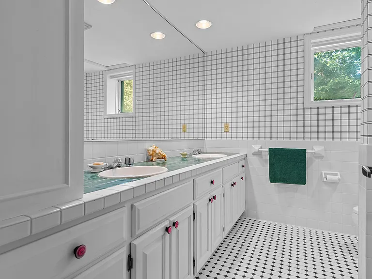 3942 Enchanted Ln — Photo 61
