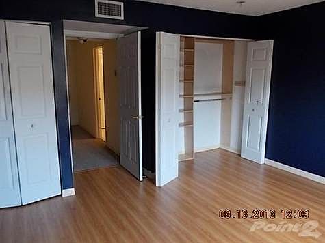 5th image of 2945 NE 185th St APT 1408