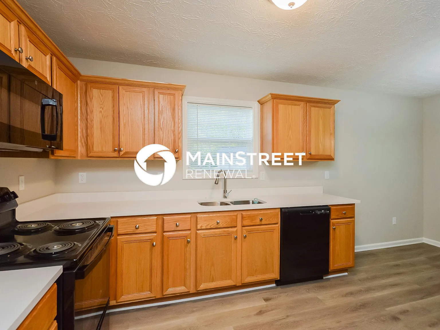151 Longstreet Court — Photo 4