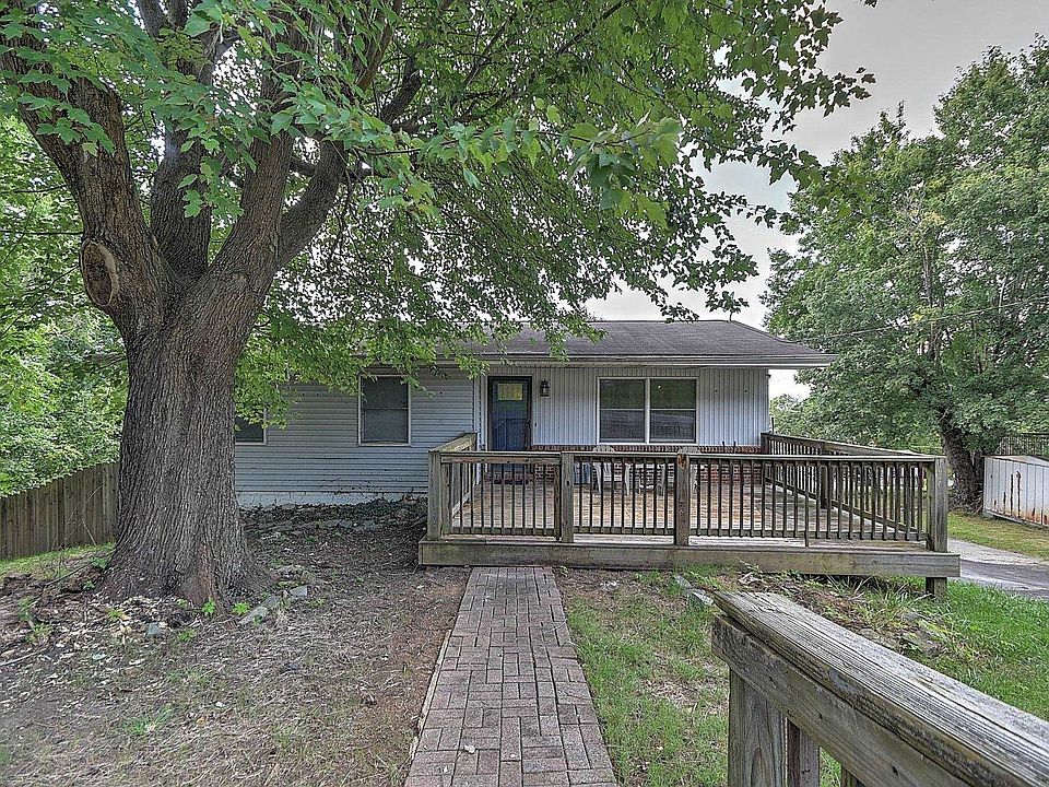 1st image of 1837 Mountain View Ave