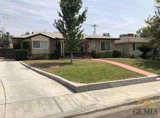 2904 Olympic Dr, Bakersfield, CA 93308