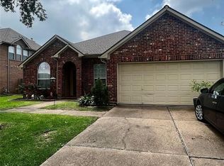 3310 Keithwood Cir W, Pearland, TX 77584
