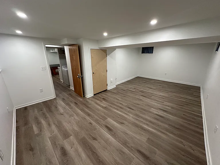 7816 Rosewood Ln — Photo 18