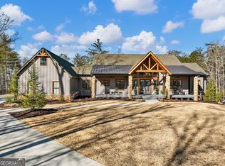 175 Lands End Trl, Cleveland, GA 30528