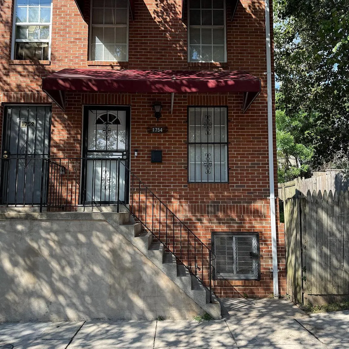 2 bed, $1,650 — Photo 1