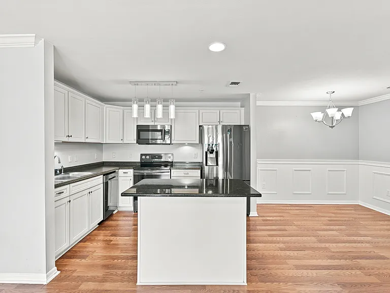 3591 S Kernan Blvd #813 — Photo 9
